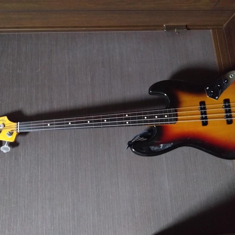 Fender Japan JB62-FLの画像